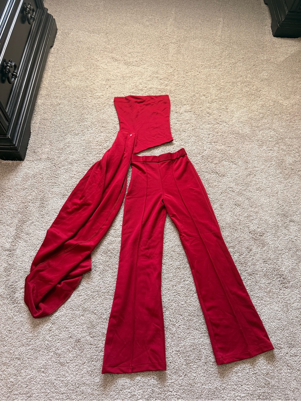 Red High-Waist Boot Flare Pants with Matching Scarf